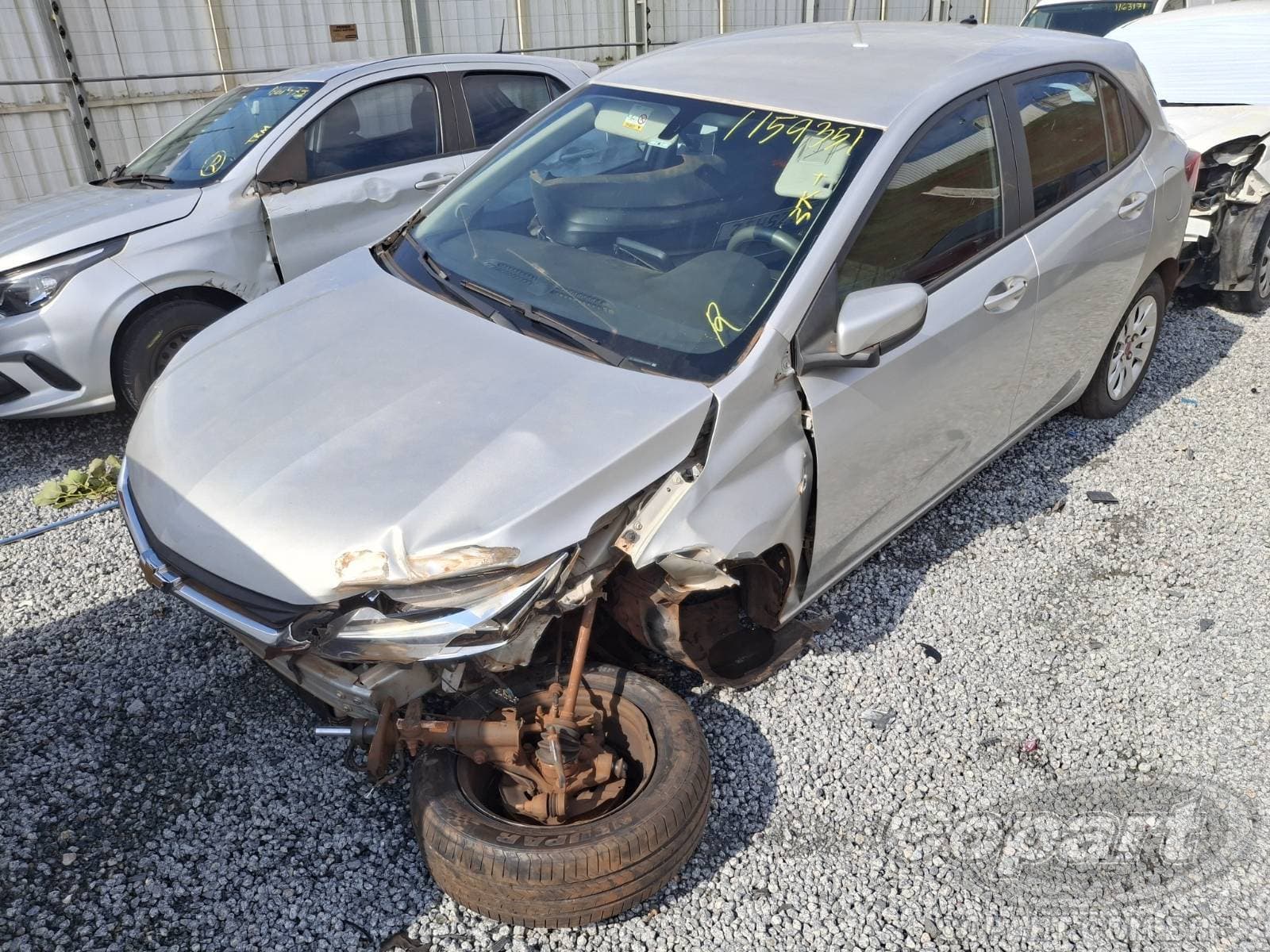 Chevrolet Onix 2020 — foto 2