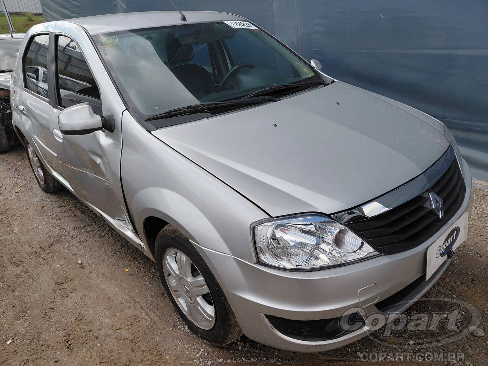 Renault Logan 1.6 HI-POWER 2013