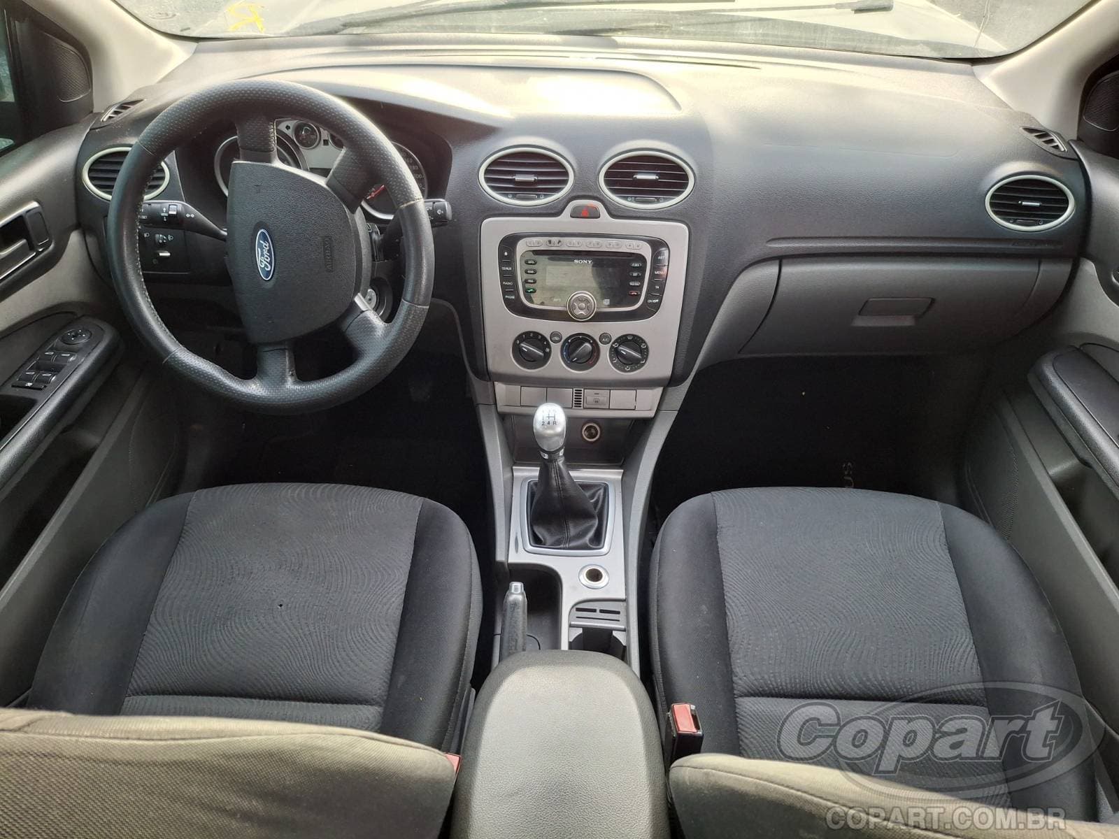 Ford Focus Sedan 2009 — foto 9