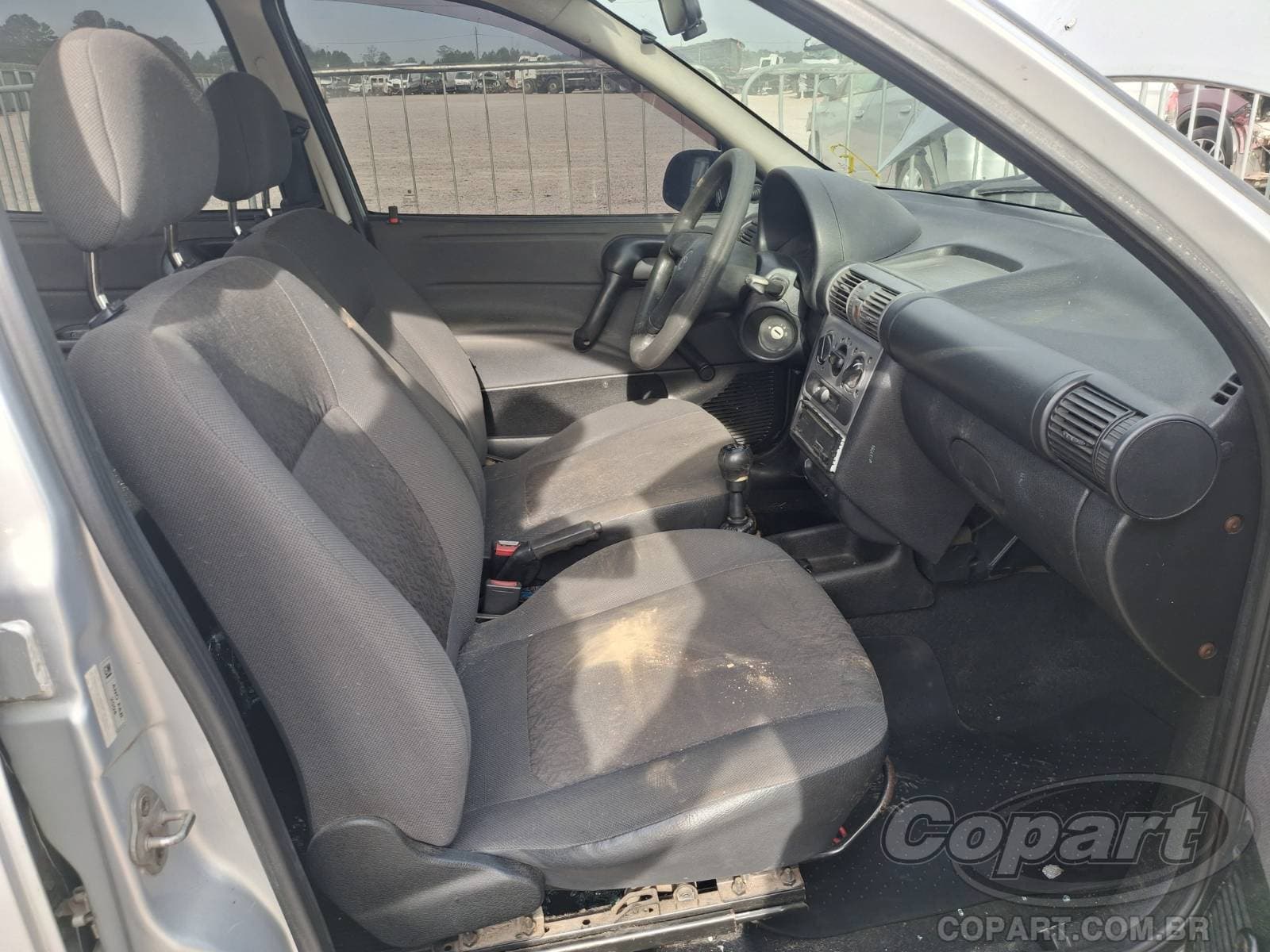 Chevrolet Corsa Sedan 2004 — foto 5