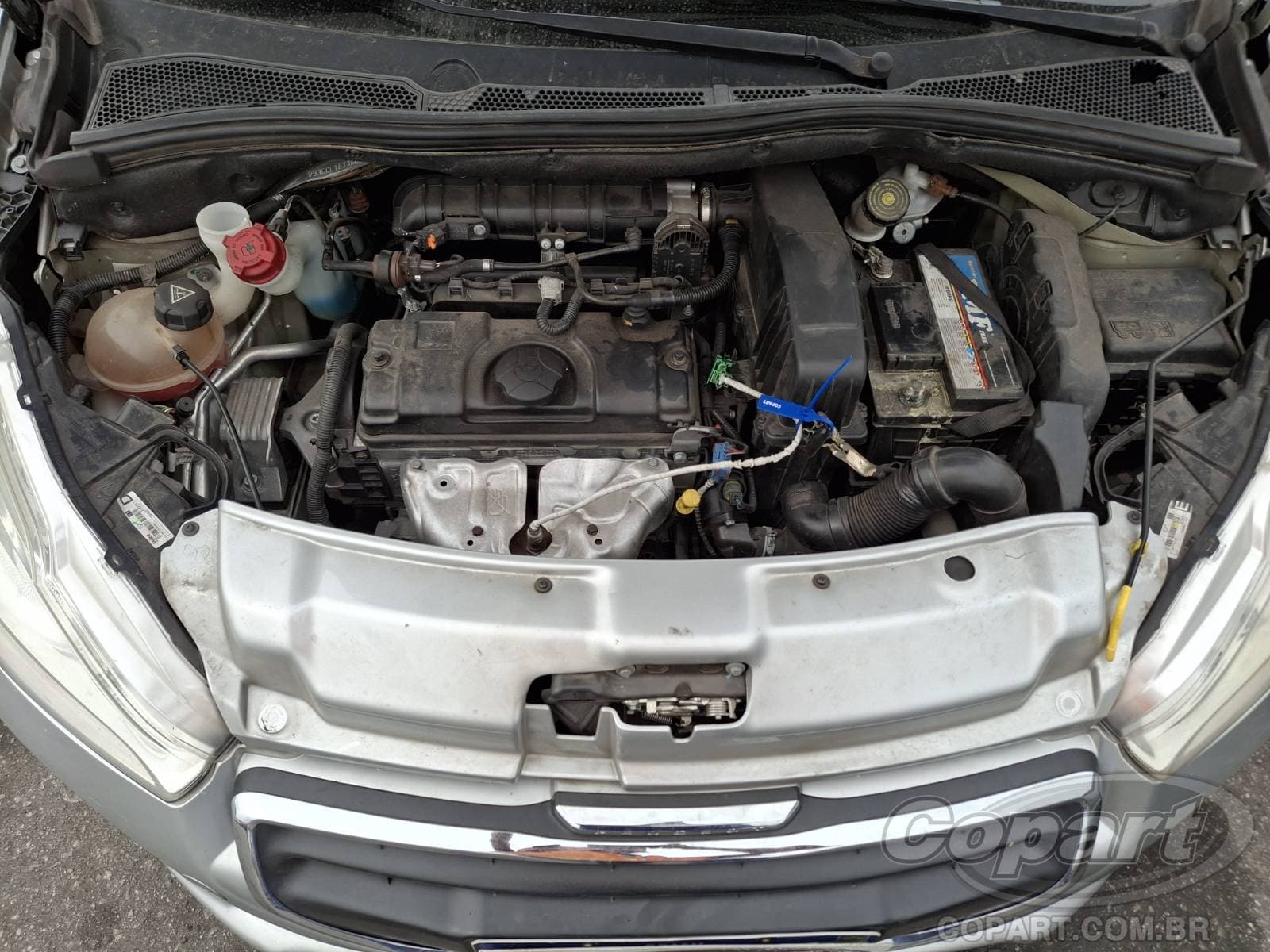 Peugeot 208 2016 — foto 7