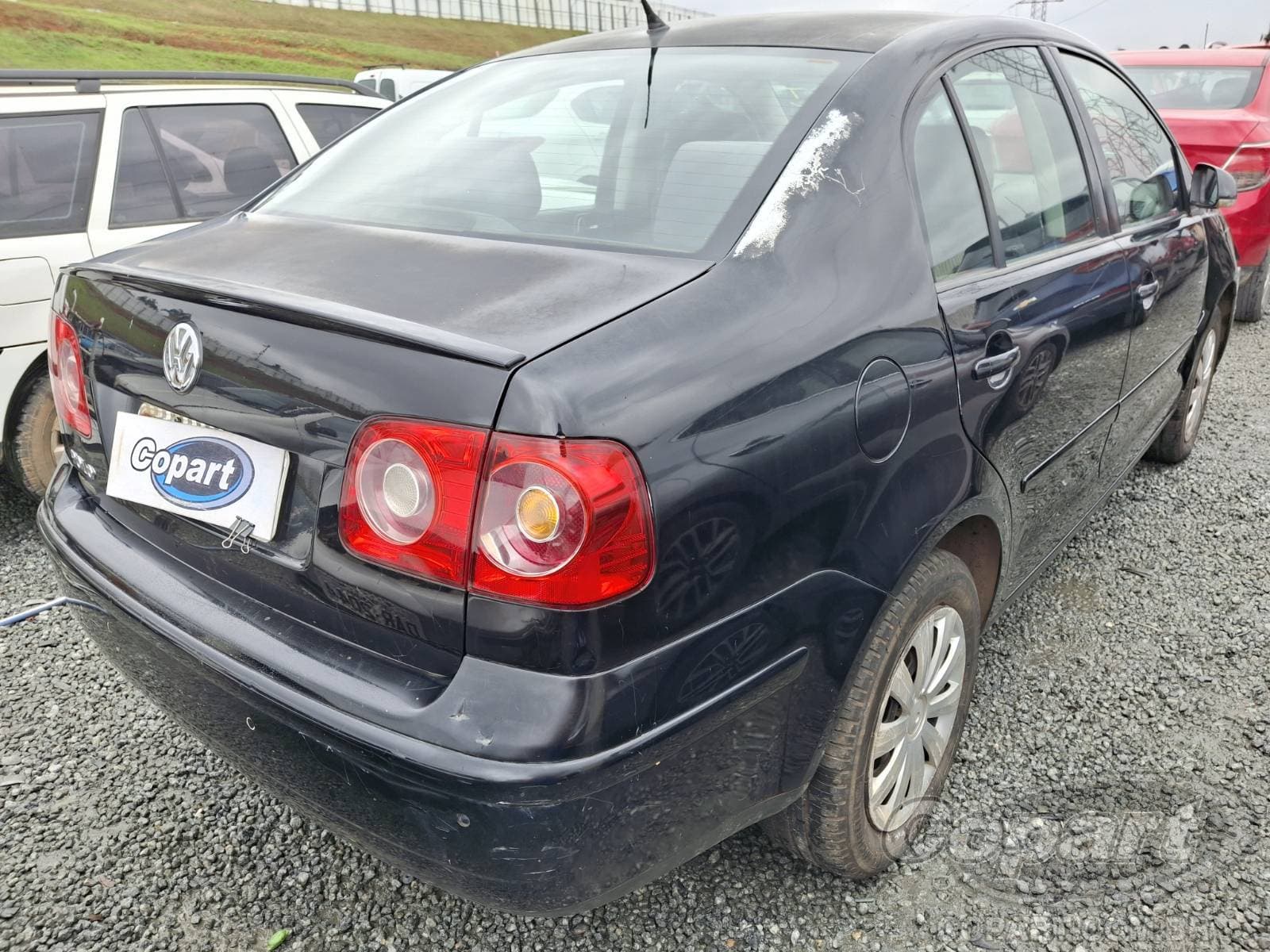 Volkswagen Polo Sedan 2011 — foto 4