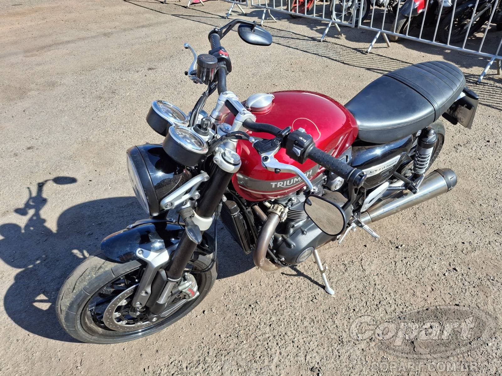 Triumph Speed Twin 2023 — foto 2
