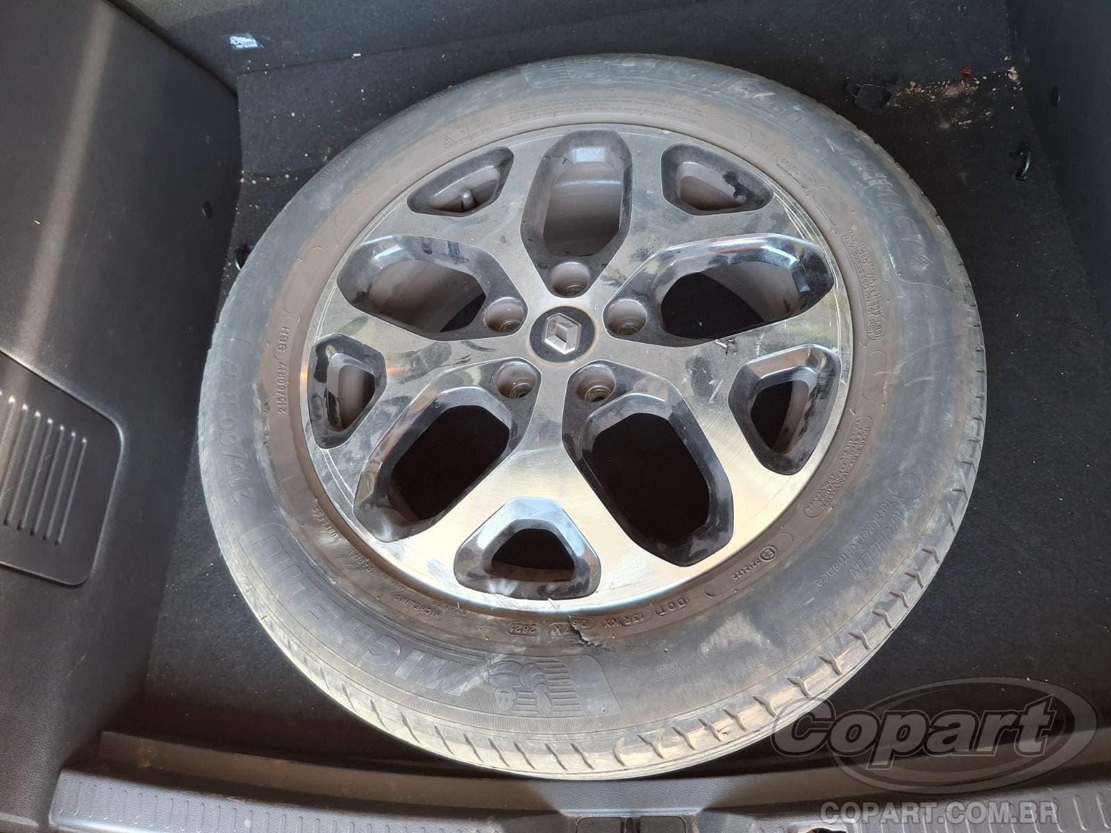 Renault Captur 2022 — foto 10