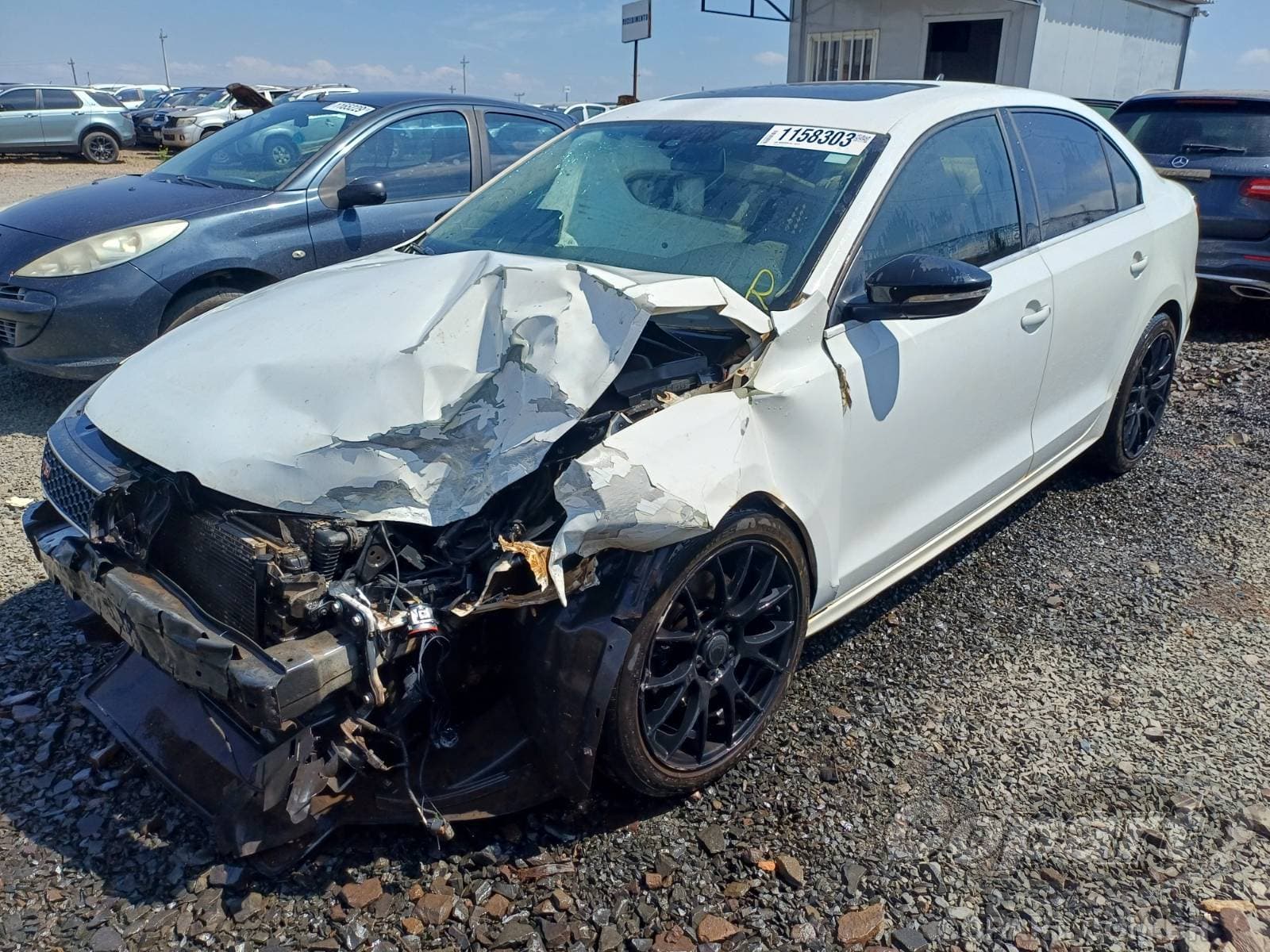 Volkswagen Jetta 2014 — foto 2