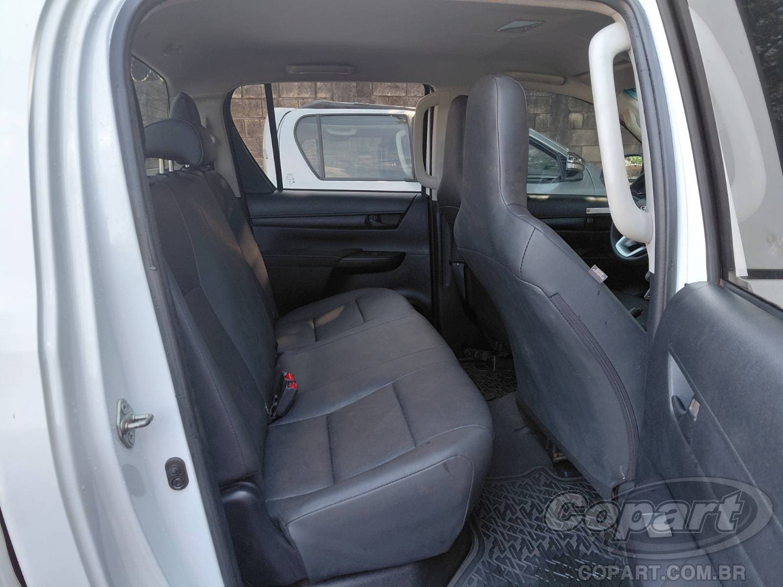Toyota Hilux CD 2025 — foto 6