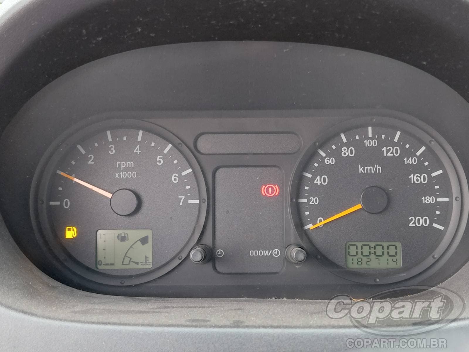 Ford Fiesta Sedan 2005 — foto 8
