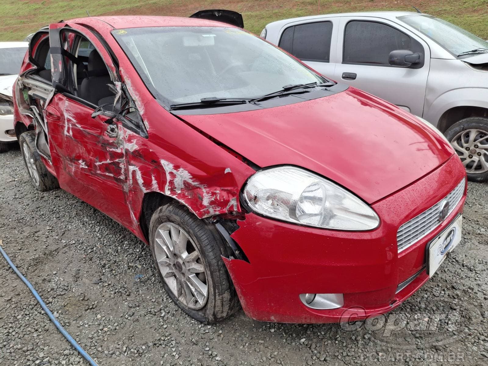 Fiat Punto 2011 — foto 1
