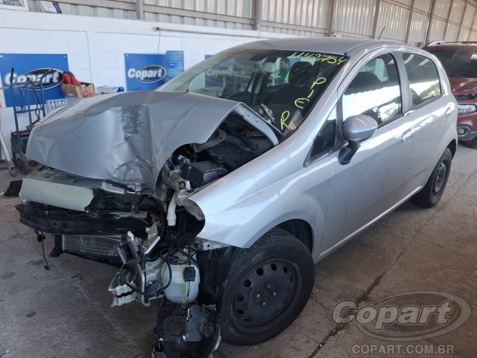 Fiat Punto 2011 — foto 2