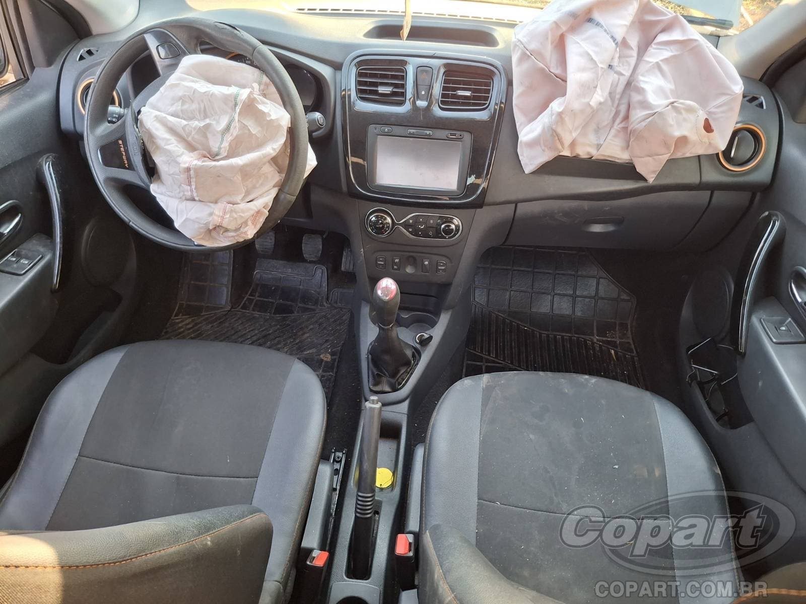 Renault Sandero 2016 — foto 9
