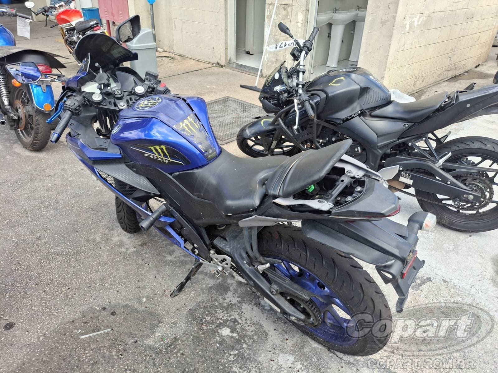 Yamaha YZF R15 2024 — foto 3