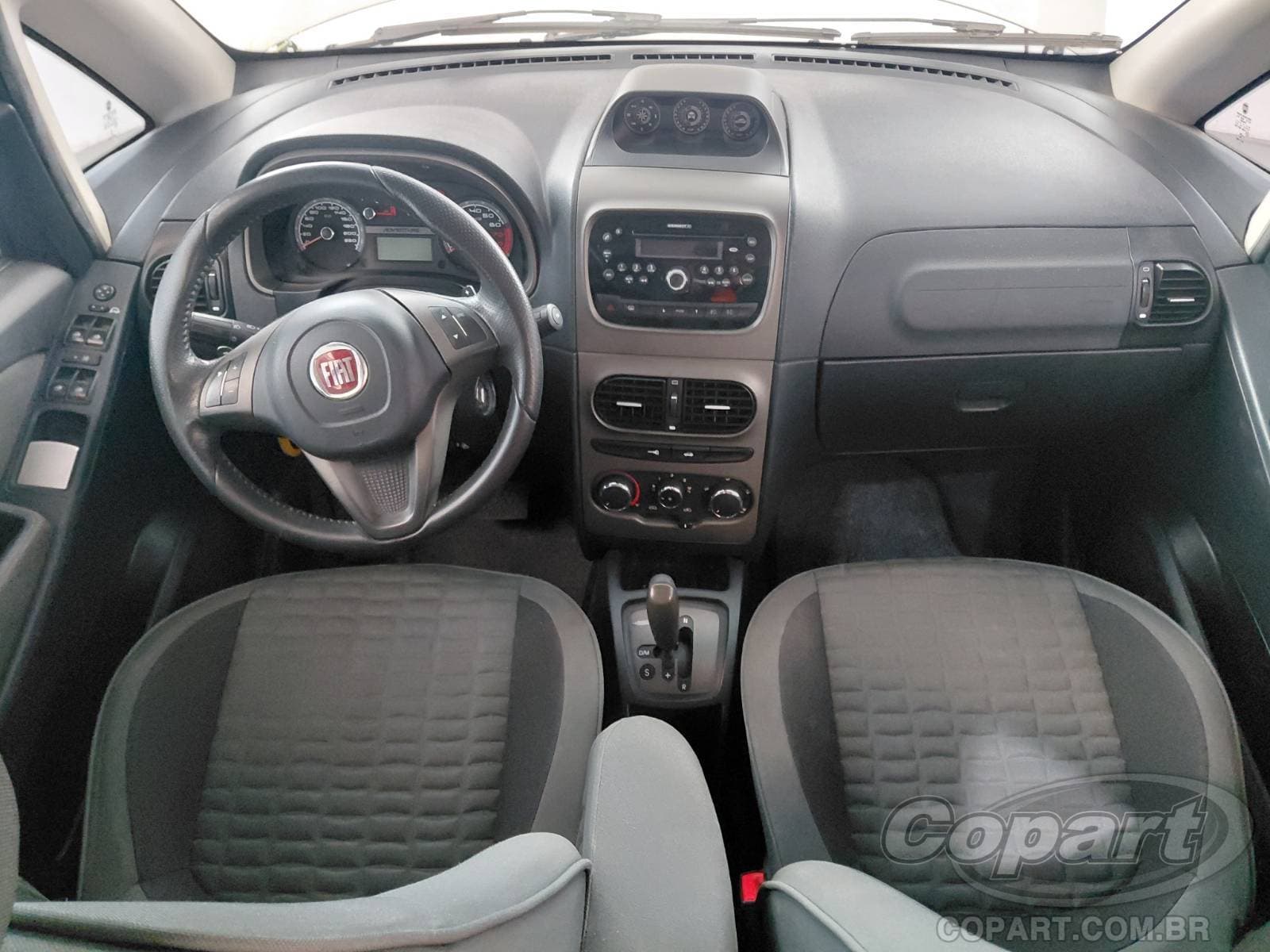 Fiat Idea 2016 — foto 9