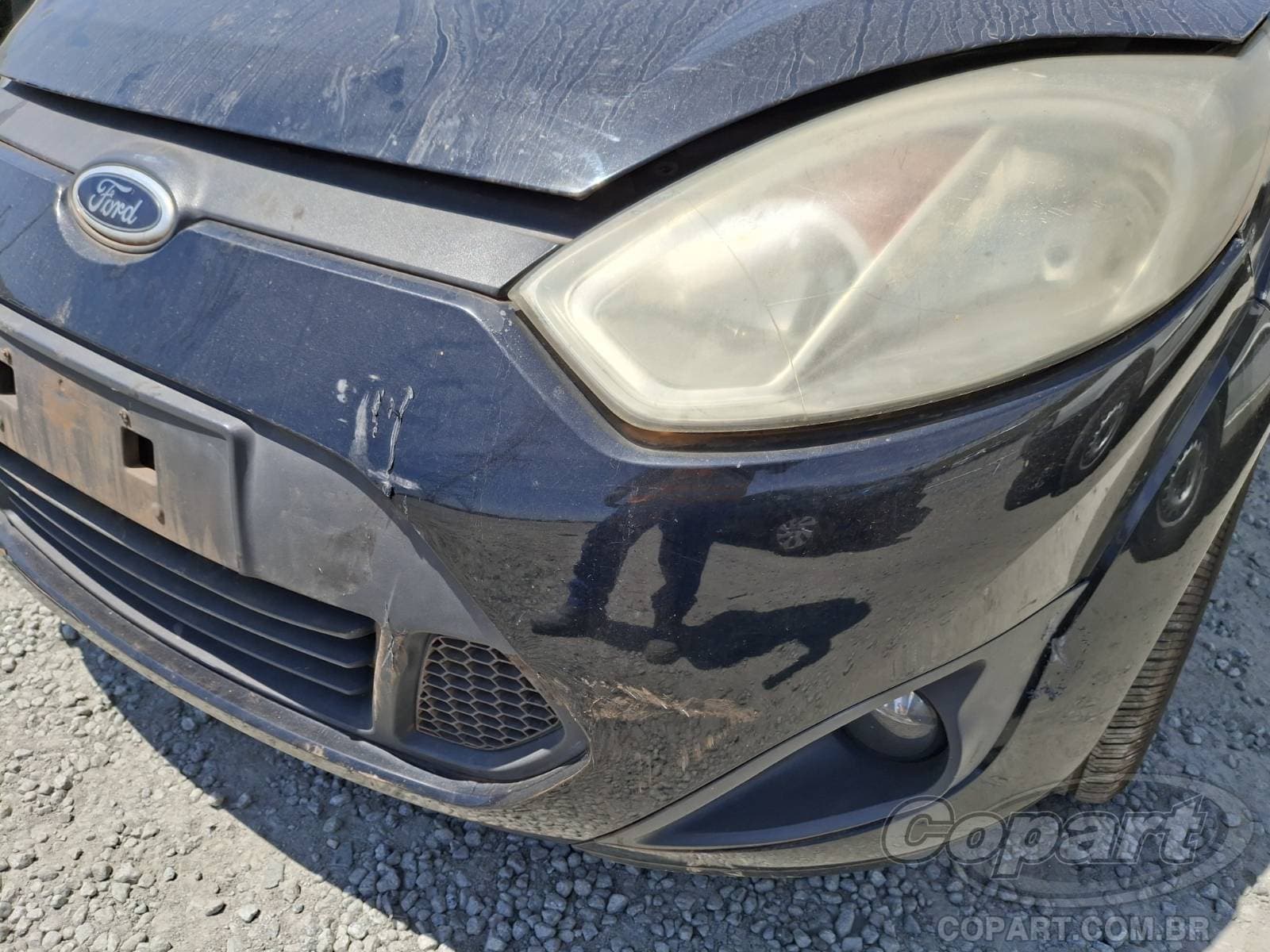 Ford Fiesta Sedan 2014 — foto 14