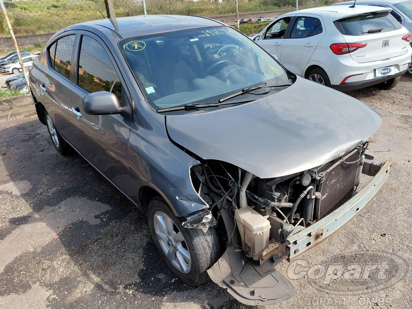 Nissan Versa 2013 — foto 1