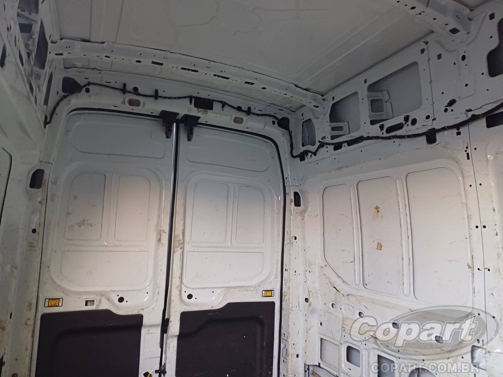 Ford Transit Furgao 2023 — foto 6