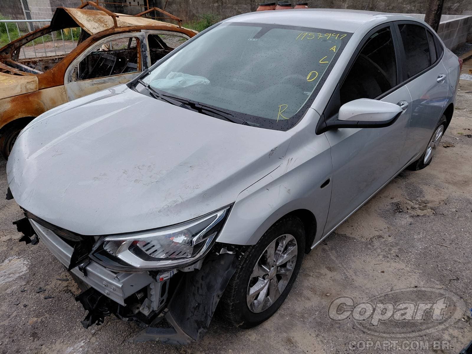 Chevrolet Onix Plus 2023 — foto 2