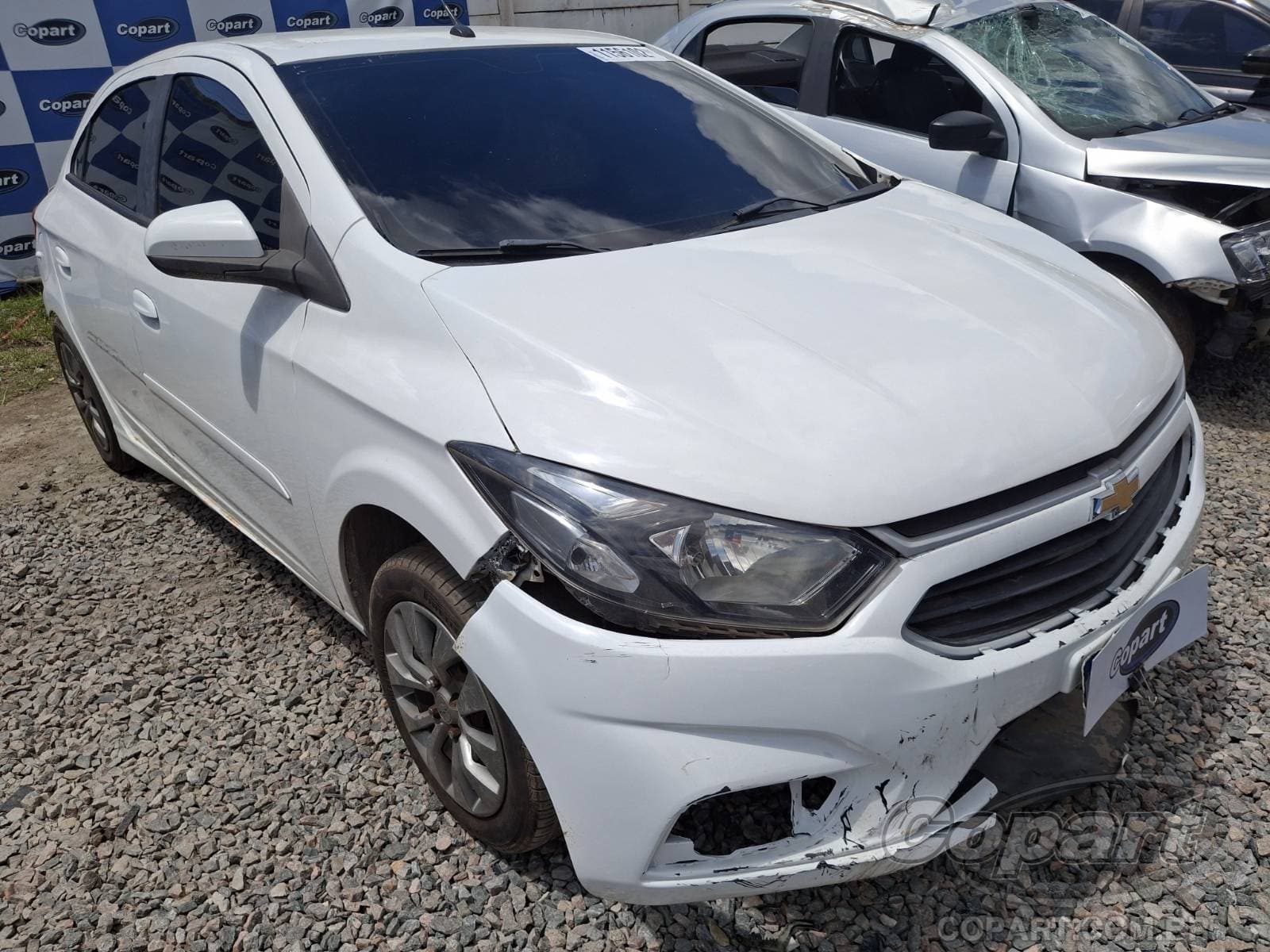 Chevrolet Onix 2017 — foto 1