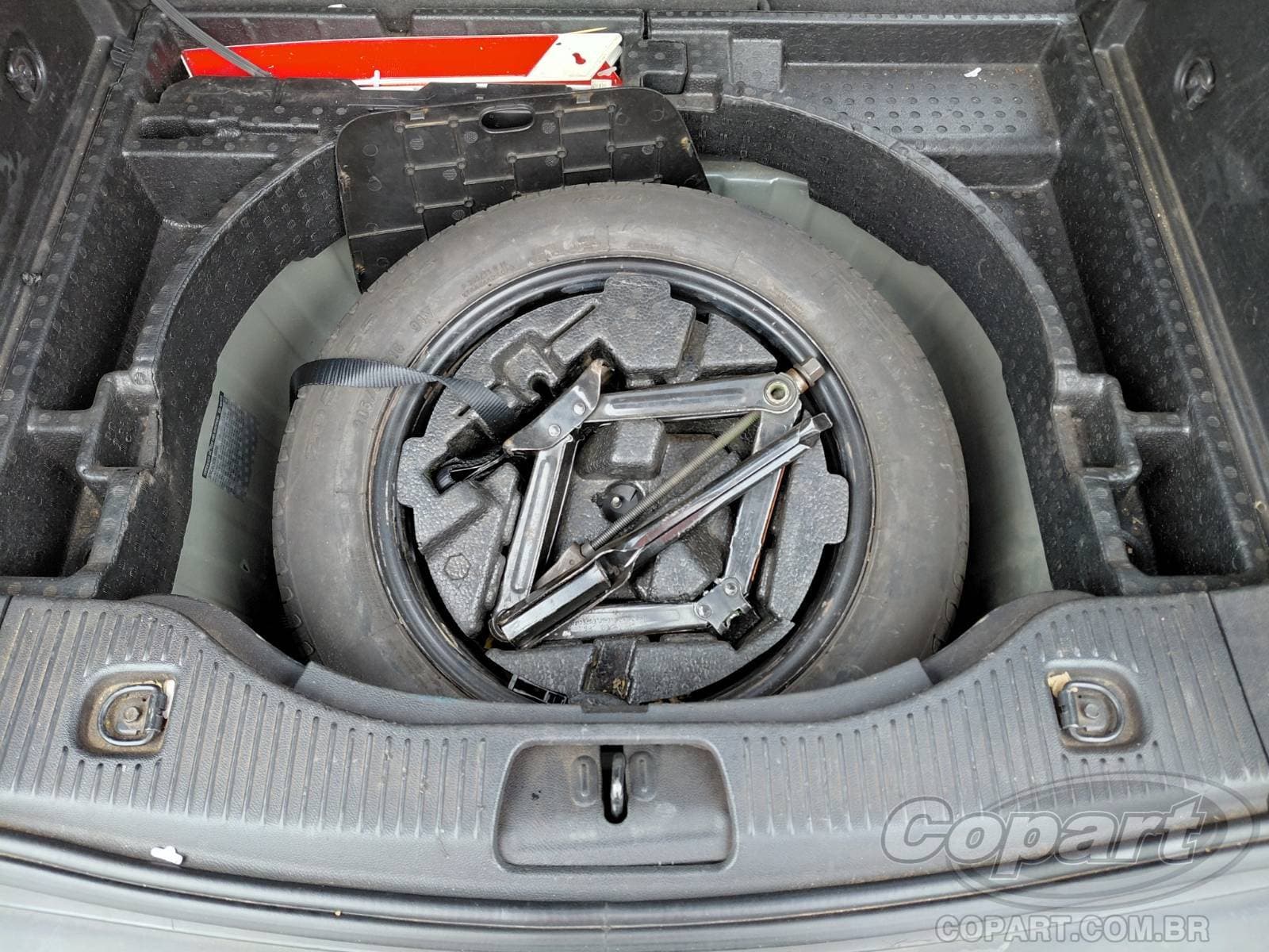 Chevrolet Tracker 2014 — foto 10