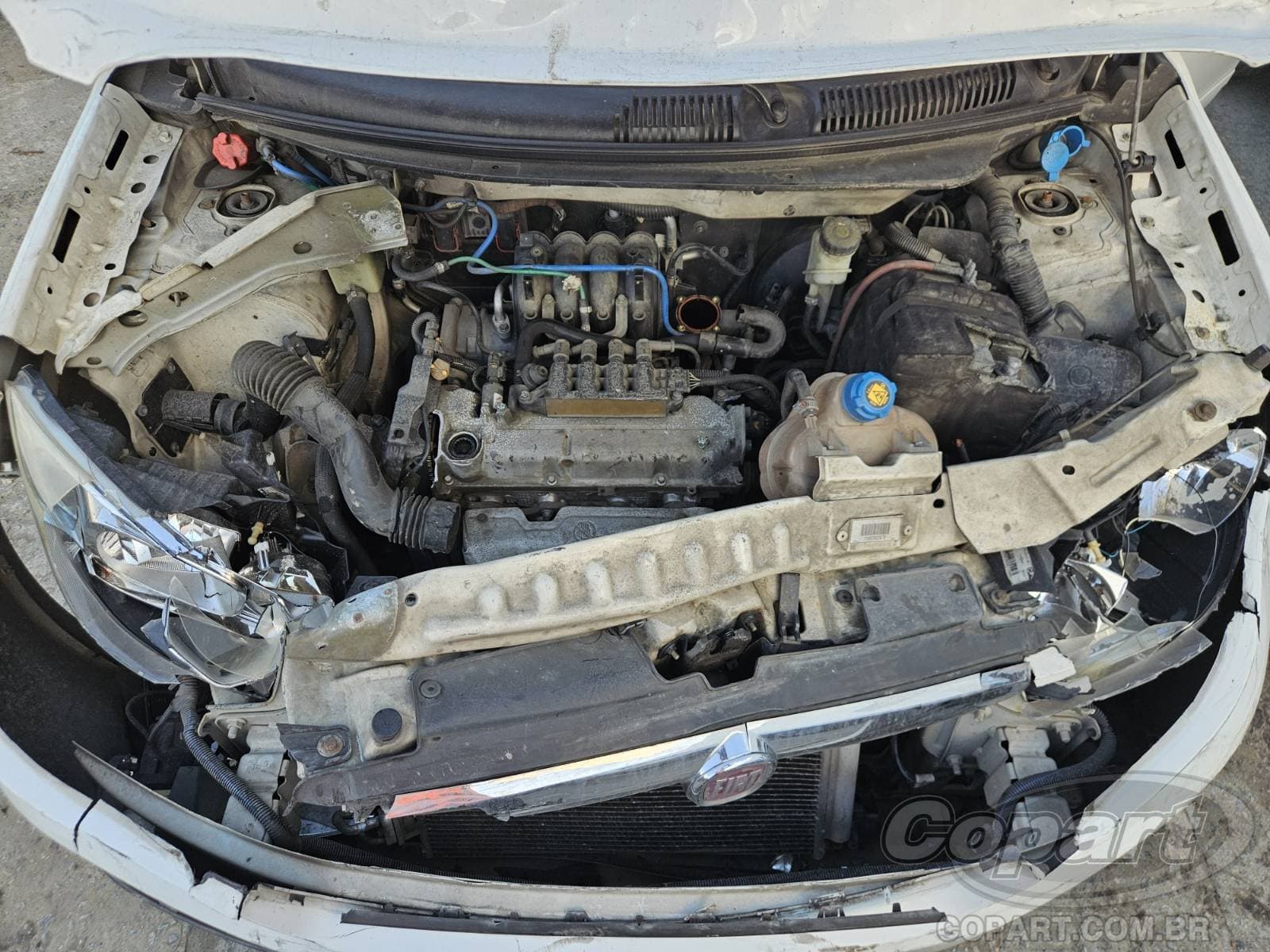 Fiat Grand Siena 2013 — foto 7