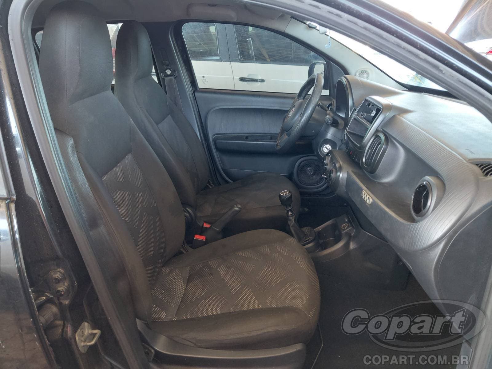 Fiat Mobi 2018 — foto 5