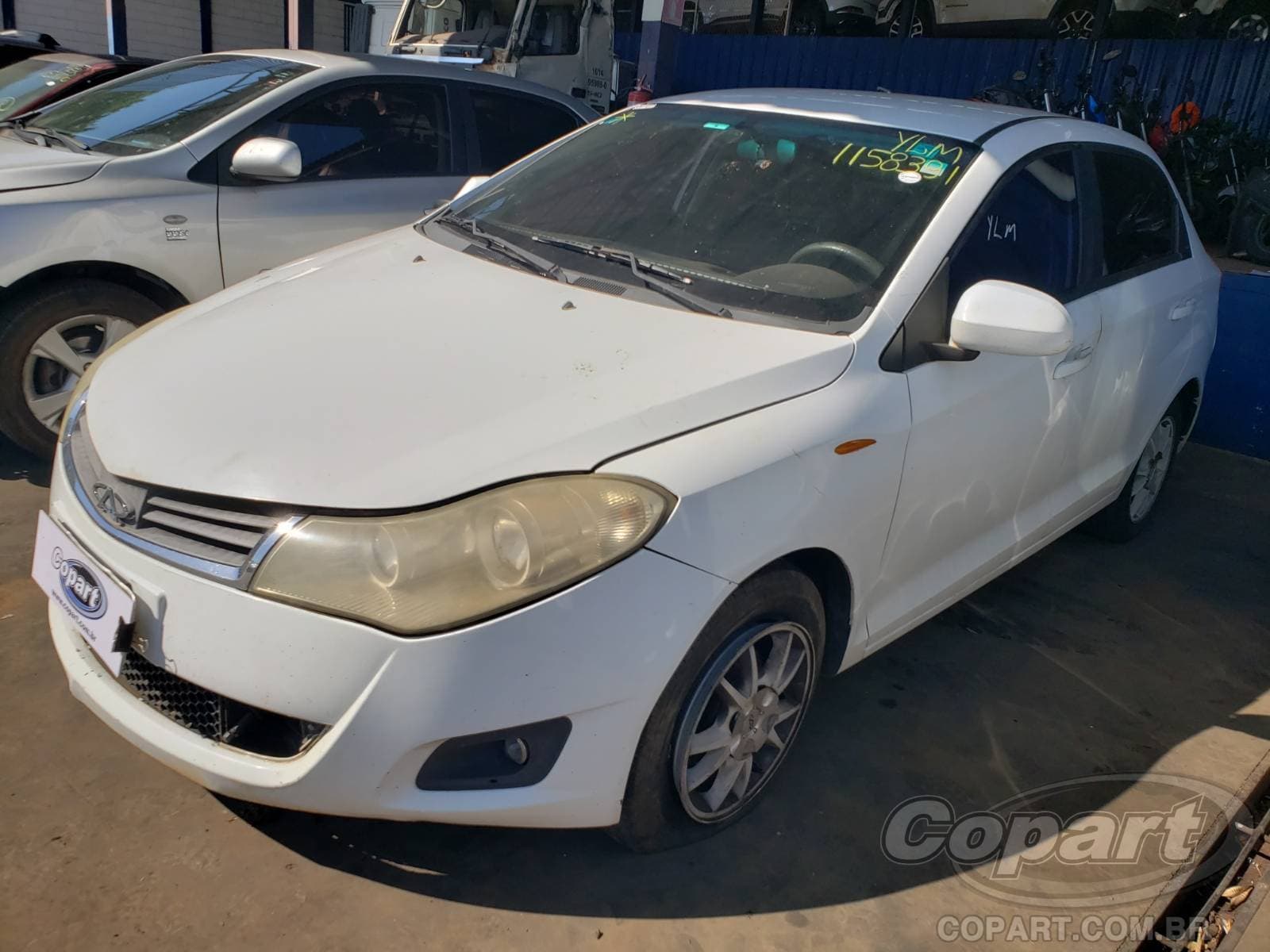 Chery Celer Sedan 2013 — foto 2