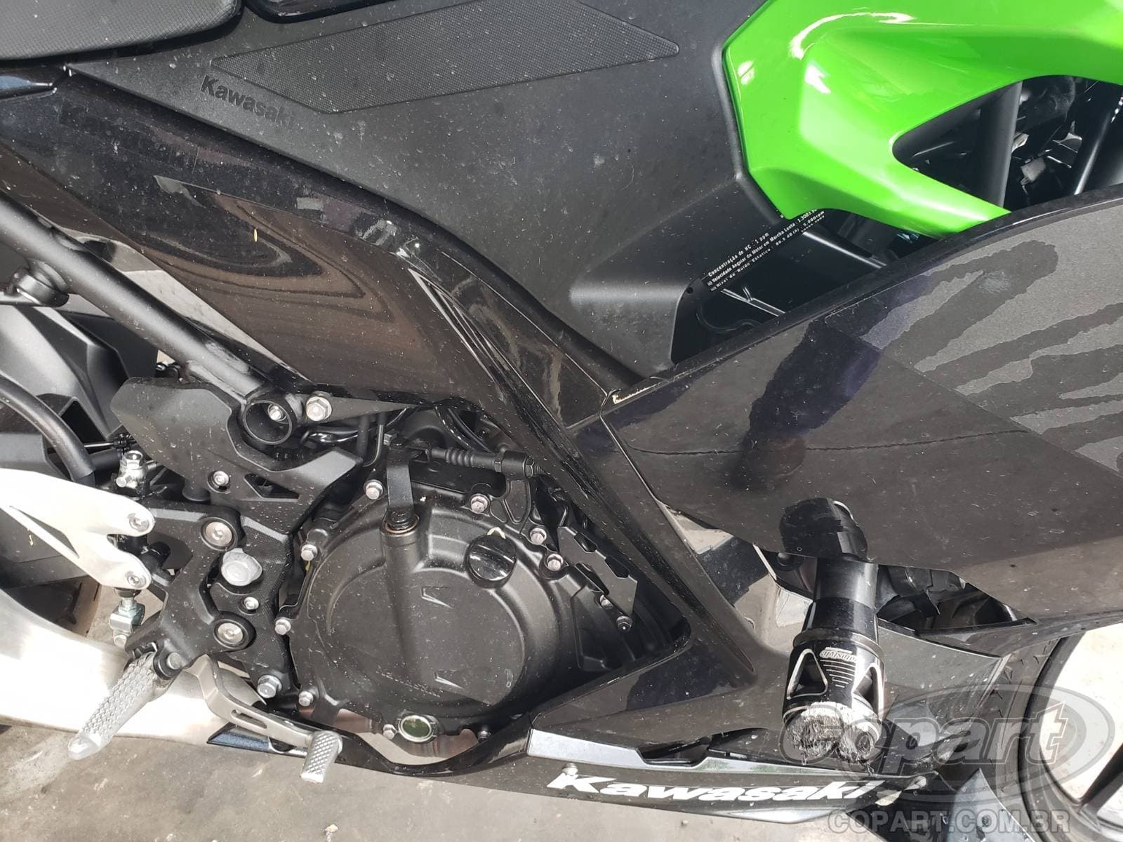 Kawasaki Ninja 400 2020 — foto 7