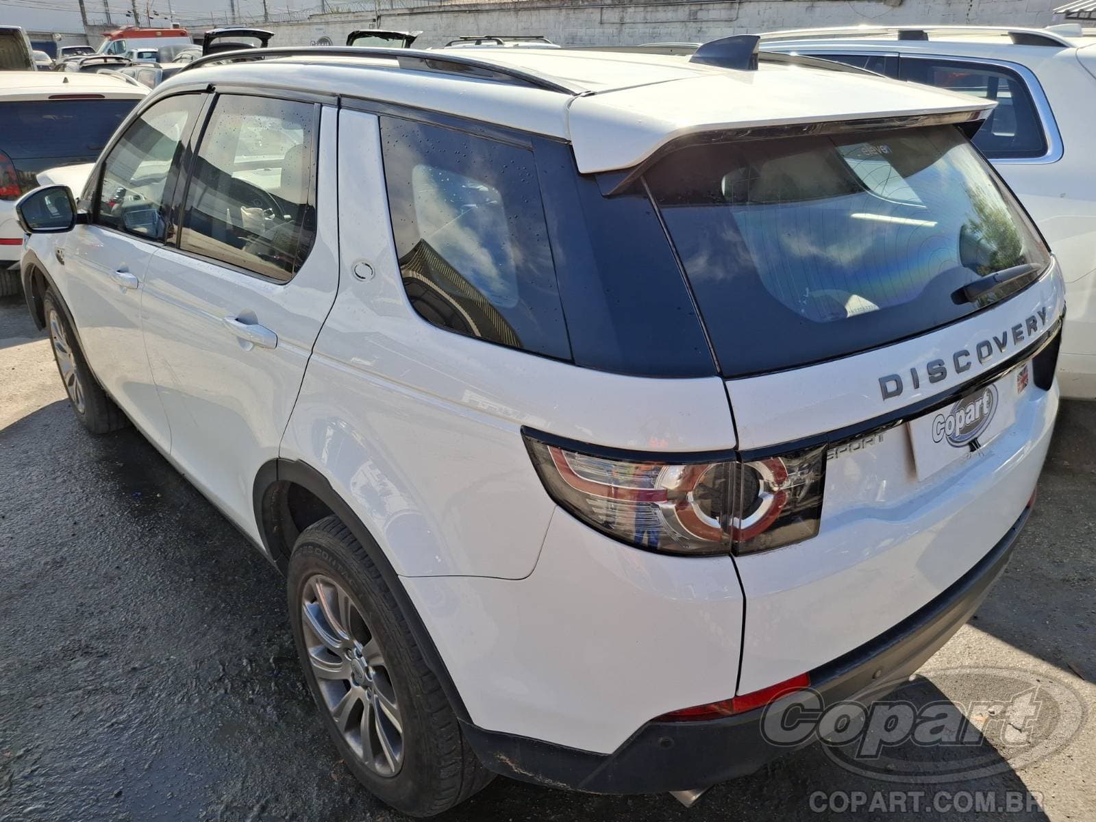 Land Rover Discovery Sport 2019 — foto 3