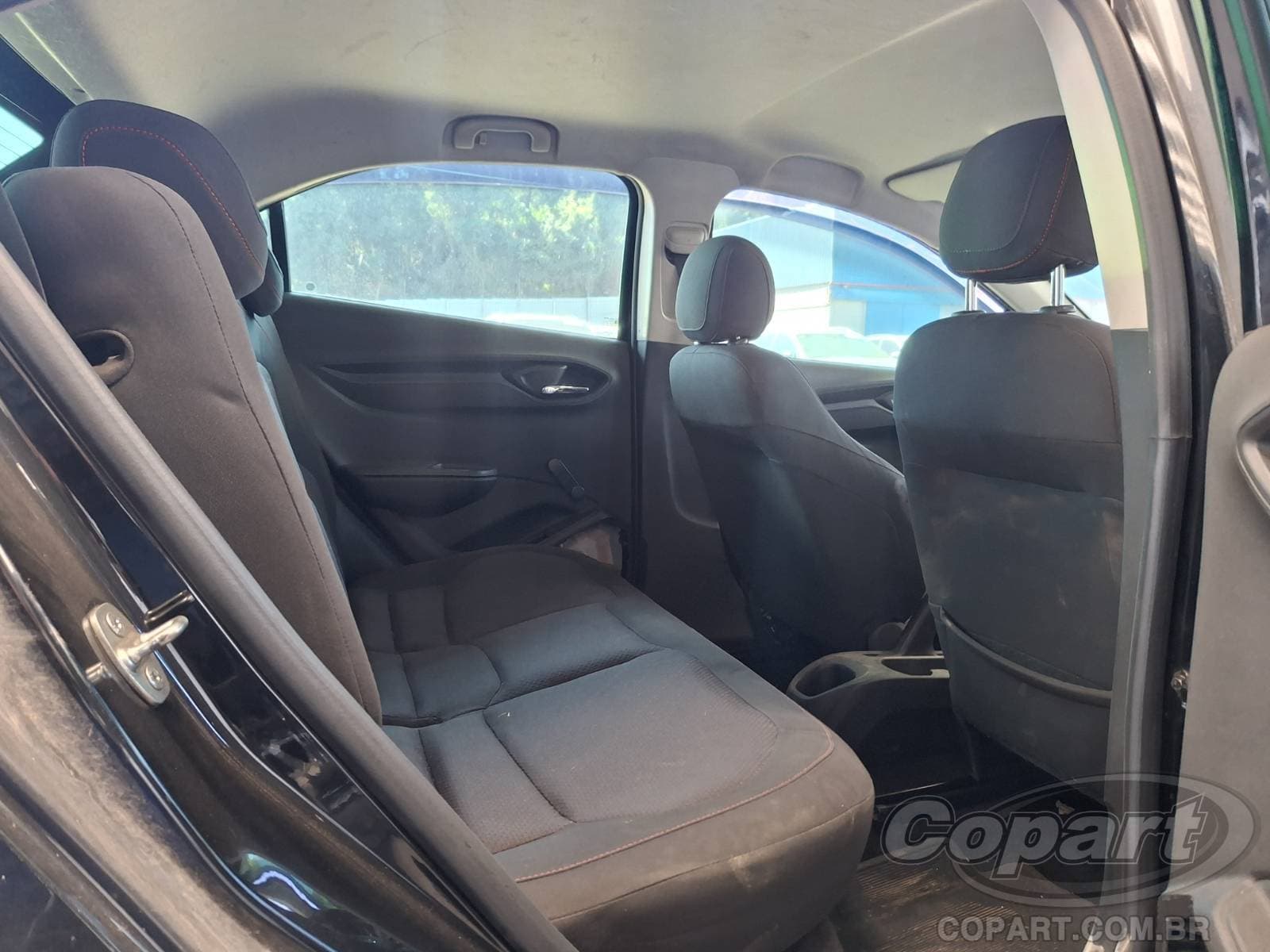 Chevrolet Onix 2016 — foto 6