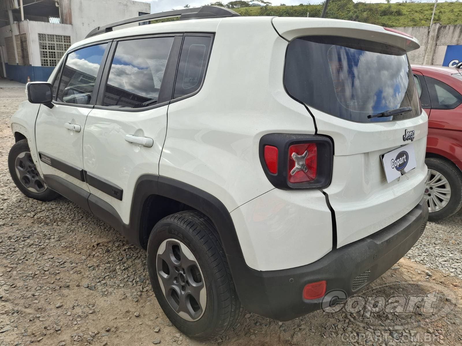 Jeep Renegade 2018 — foto 3