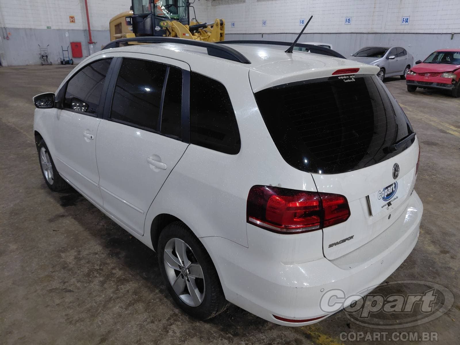 Volkswagen Spacefox 2019 — foto 3