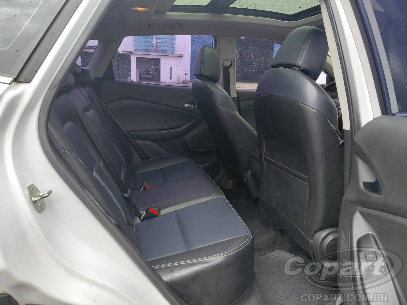 Chevrolet Tracker 2023 — foto 6