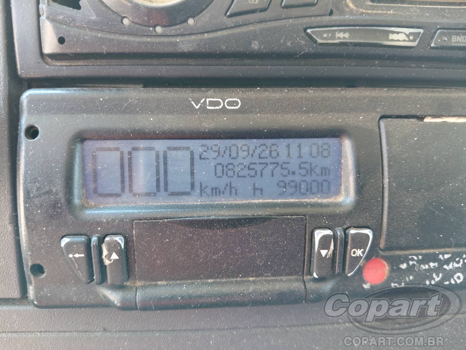 Volkswagen Constellation 2019 — foto 11