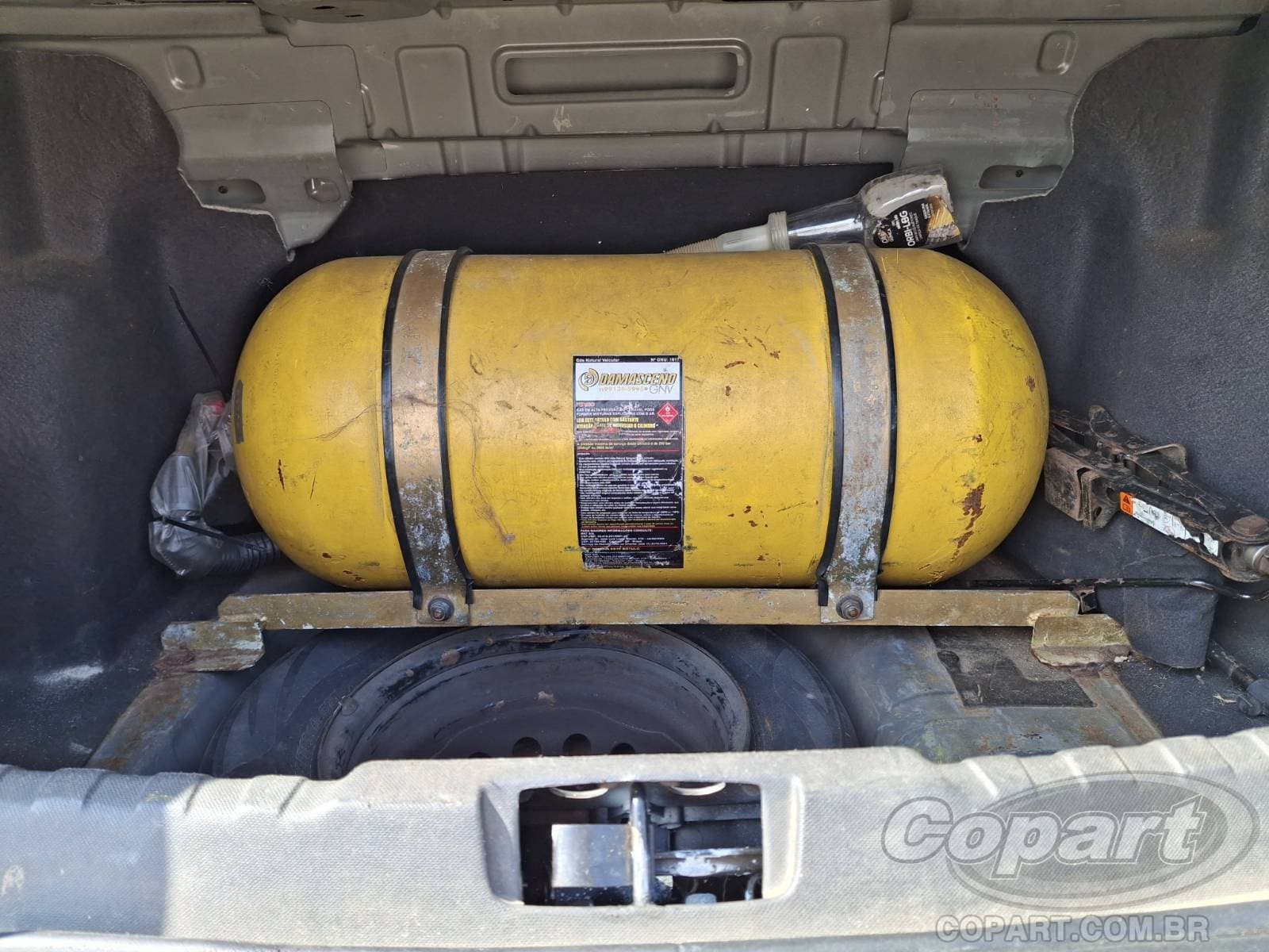 Ford KA Sedan 2015 — foto 11