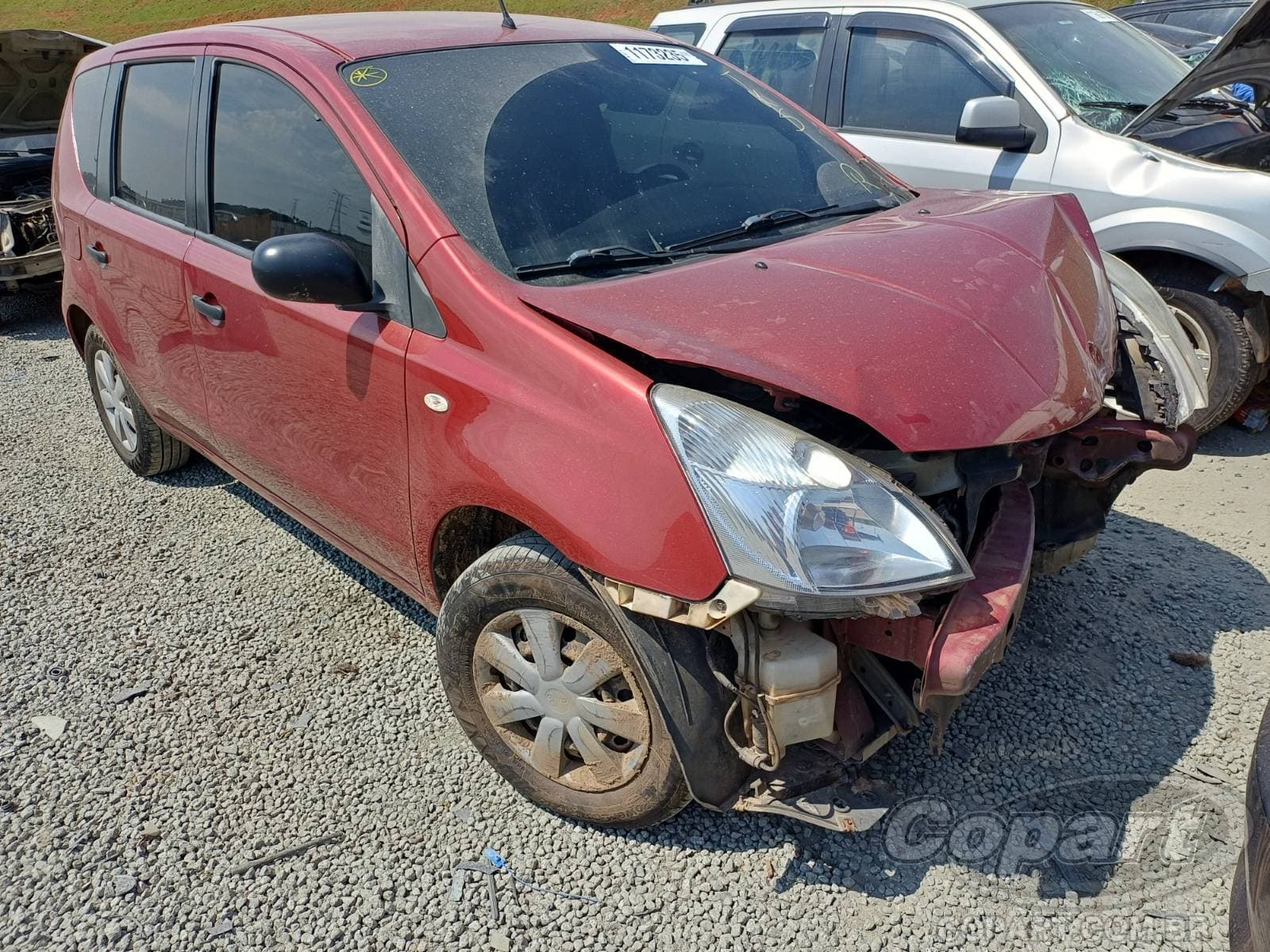 Nissan Livina 2012 — foto 1