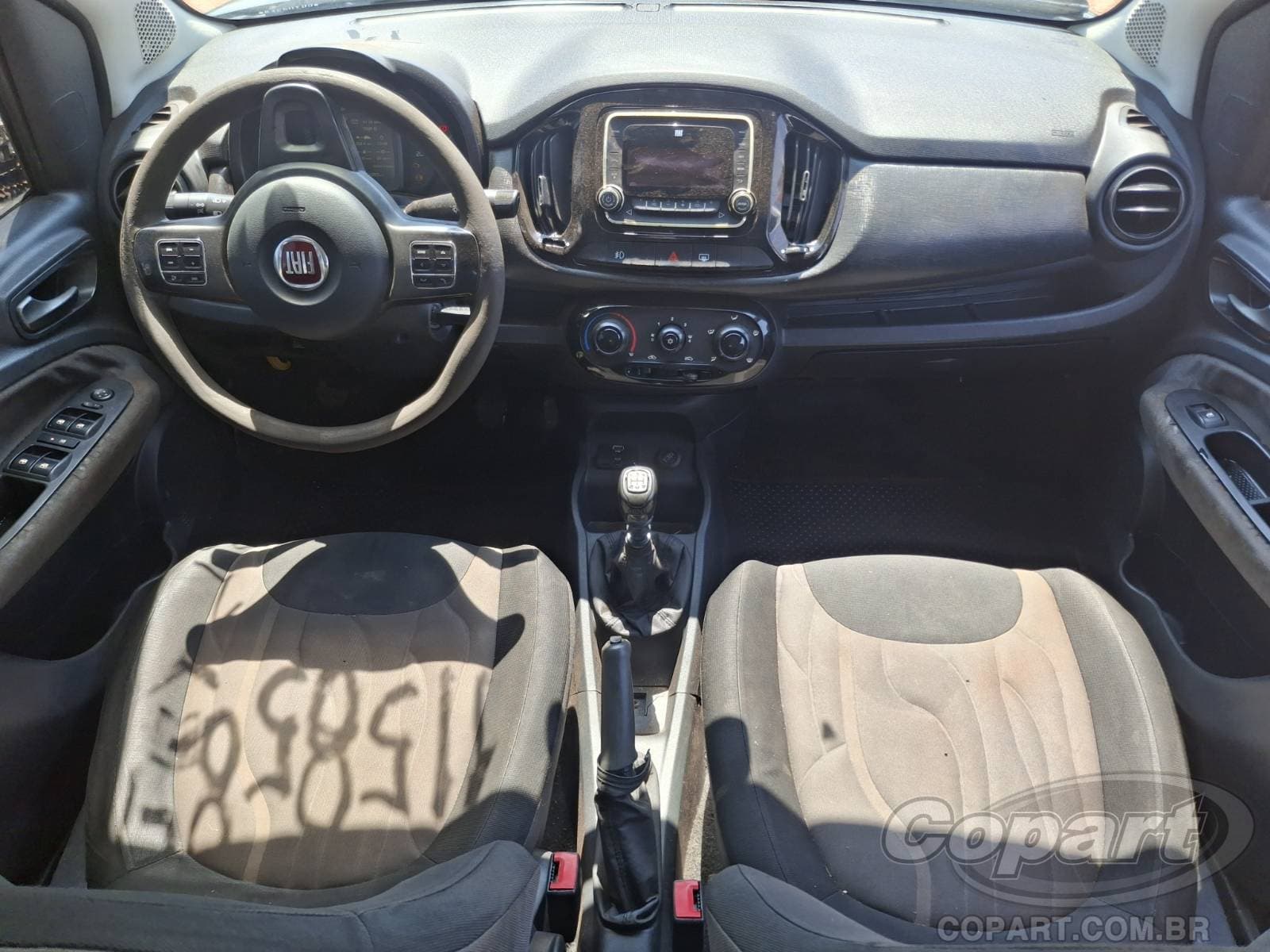Fiat UNO 2016 — foto 9