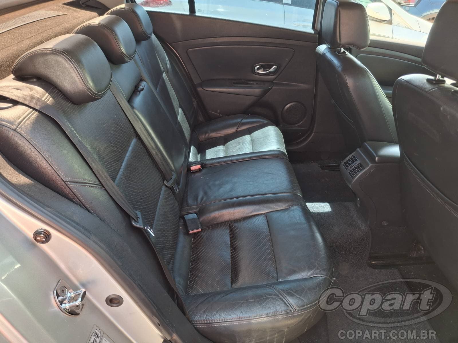 Renault Fluence 2011 — foto 6