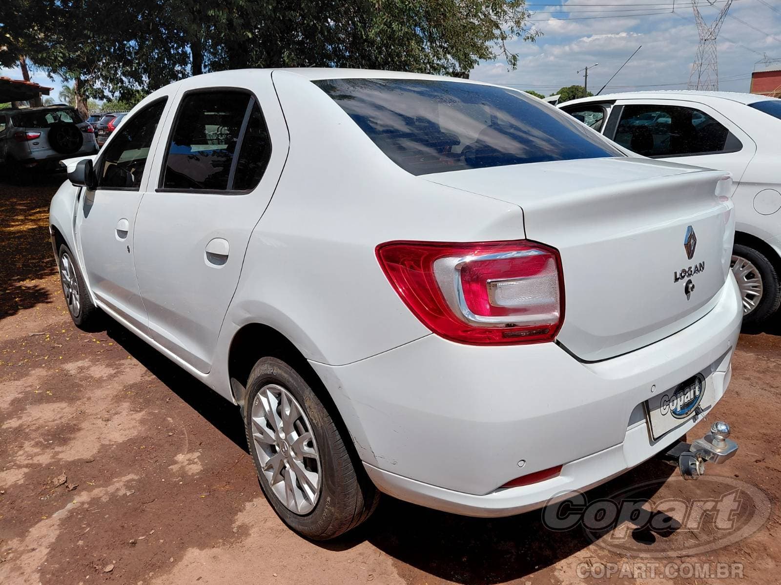 Renault Logan 2022 — foto 3