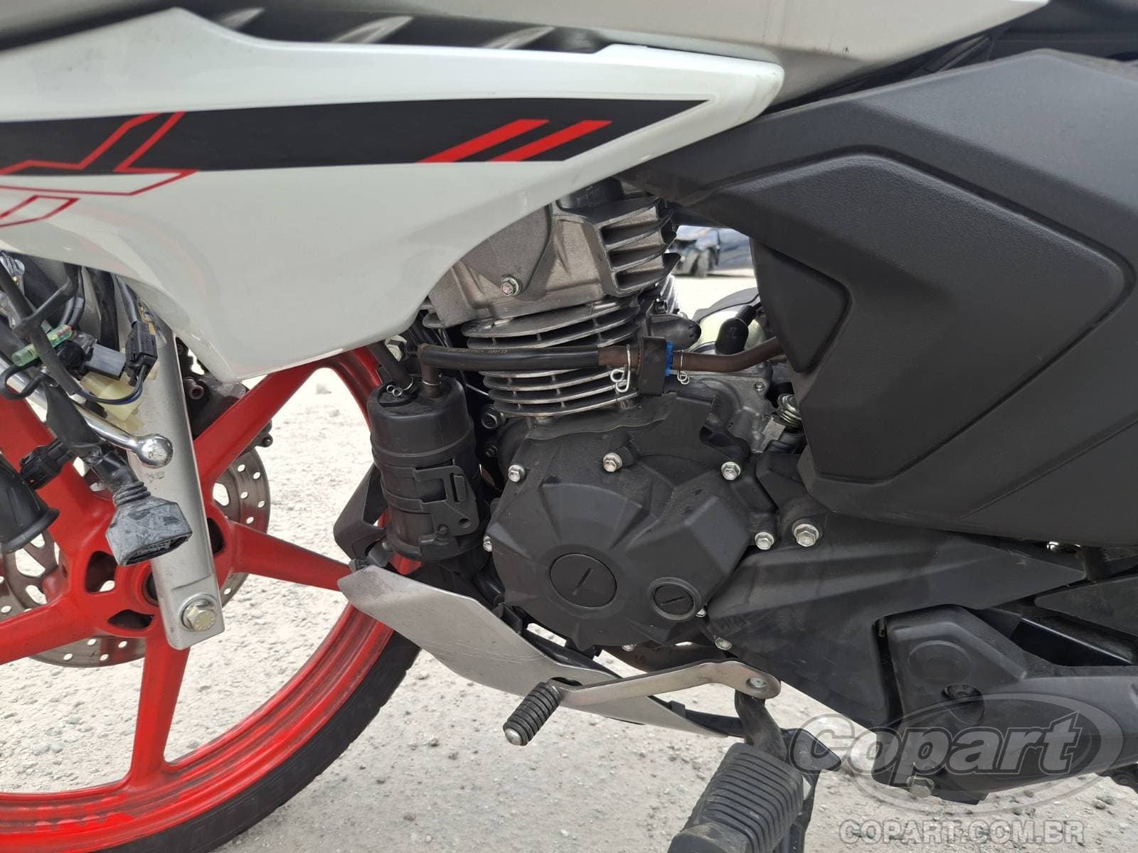 Yamaha Factor 2026 — foto 6