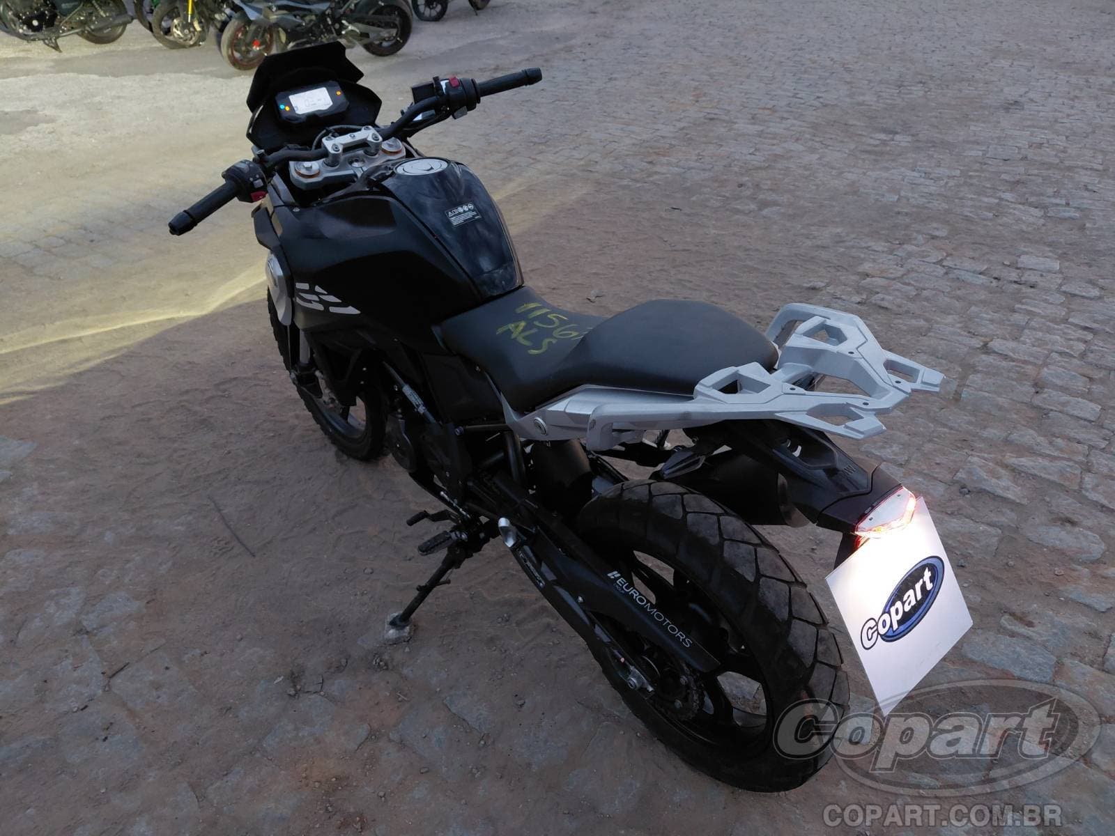 BMW G 310 2025 — foto 3