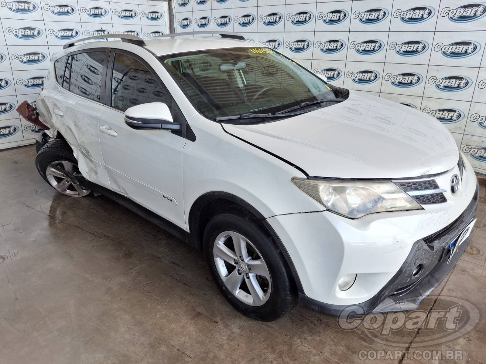 Toyota Rav4 2014 — foto 1