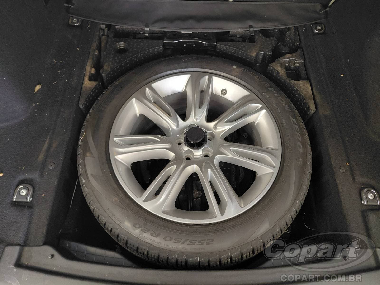 Land Rover Range Rover Velar 2020 — foto 10