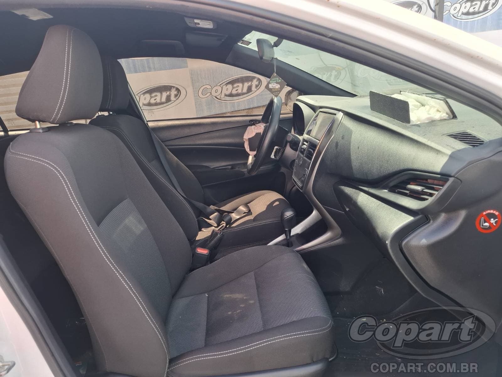 Toyota Yaris 2025 — foto 5