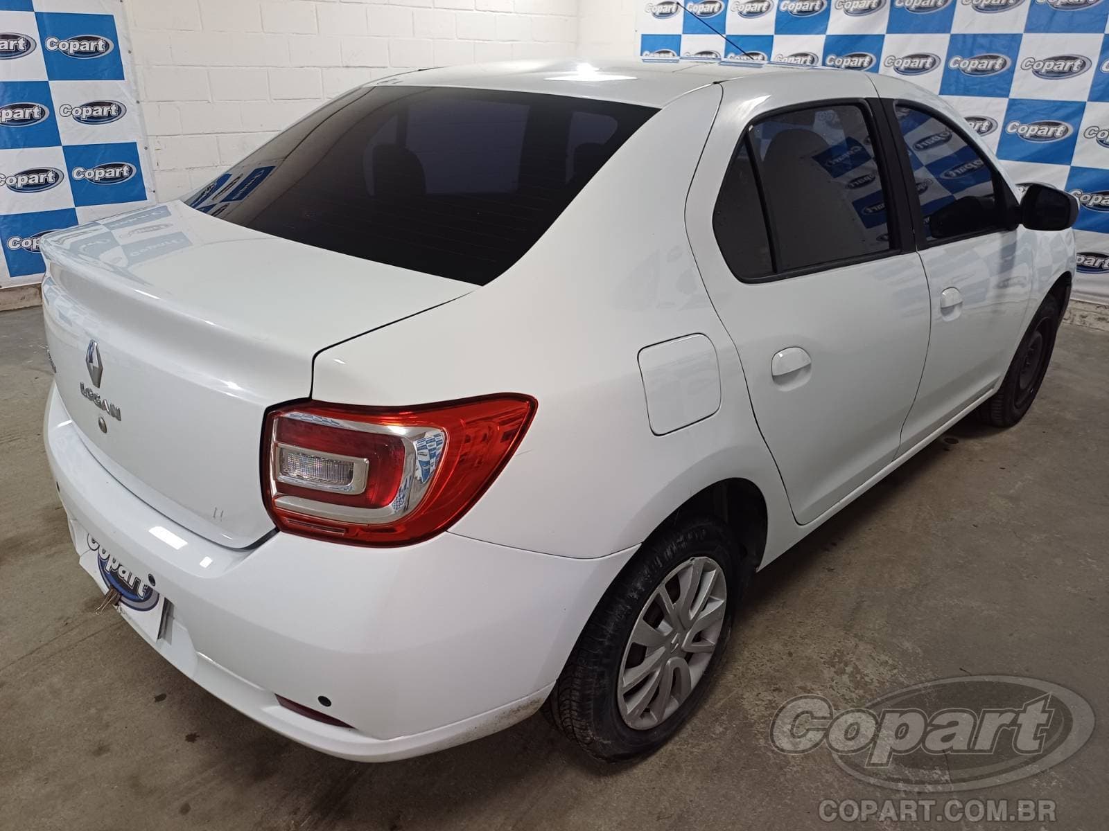 Renault Logan 2017 — foto 4