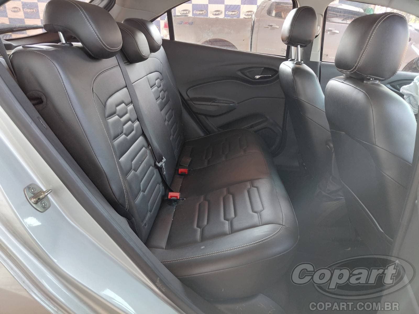 Chevrolet Onix 2019 — foto 6