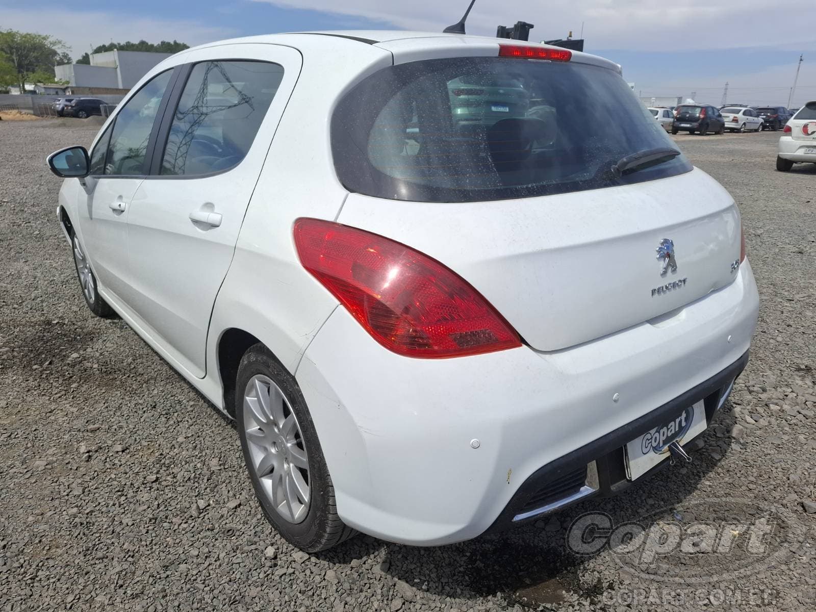 Peugeot 308 2013 — foto 3