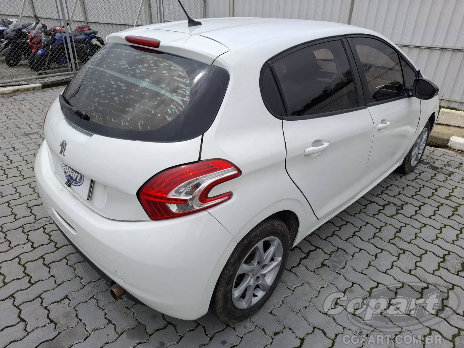 Peugeot 208 2014 — foto 4