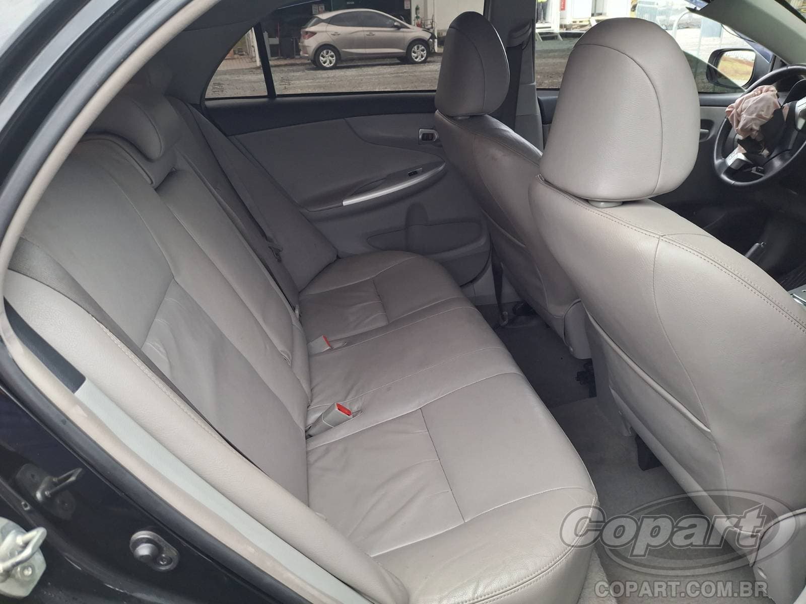 Toyota Corolla 2012 — foto 6