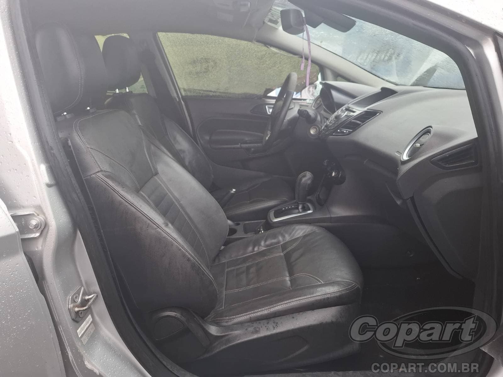Ford Fiesta 2014 — foto 5