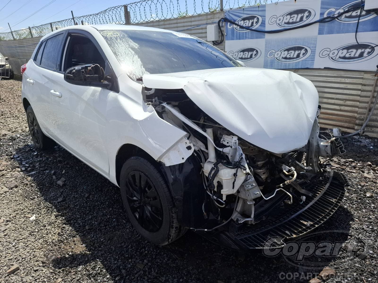 Toyota Yaris 1.5 16V DUAL VVT-I 2025