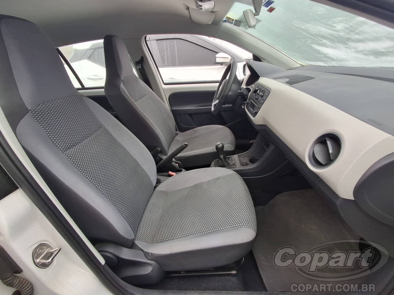 Volkswagen UP 2017 — foto 5